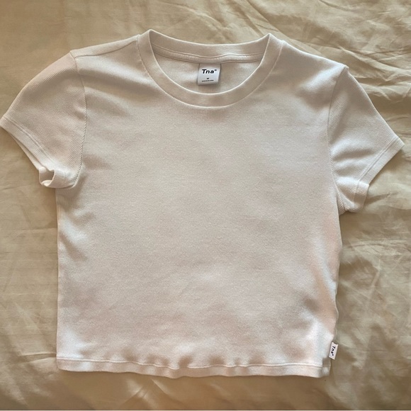 2 TNA Cropped Tees - Picture 4 of 4